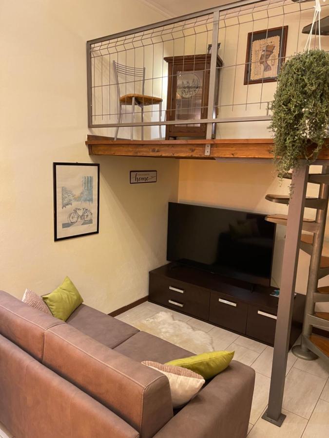Romeo Apartment Ливорно Экстерьер фото